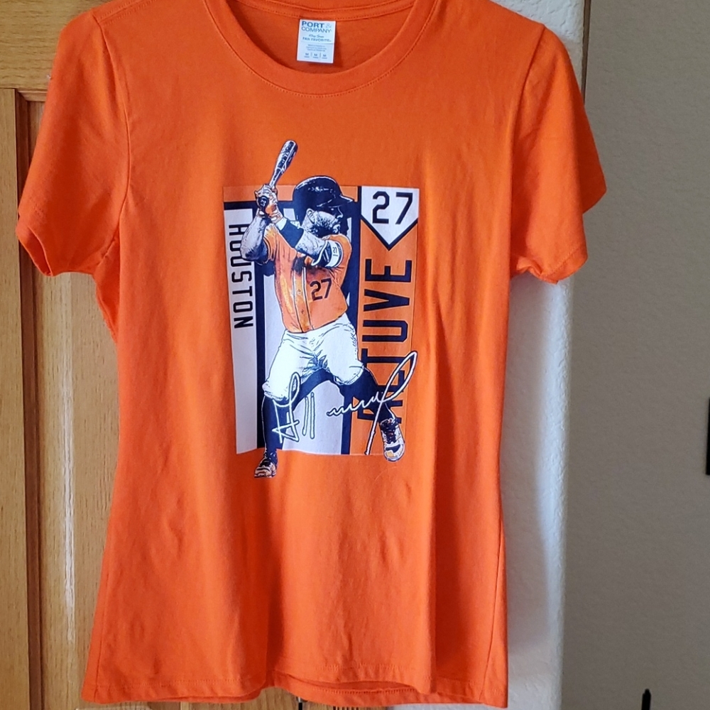 Tee shirt